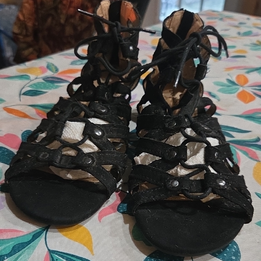 Express Women's Black Lace-Up Sandals
